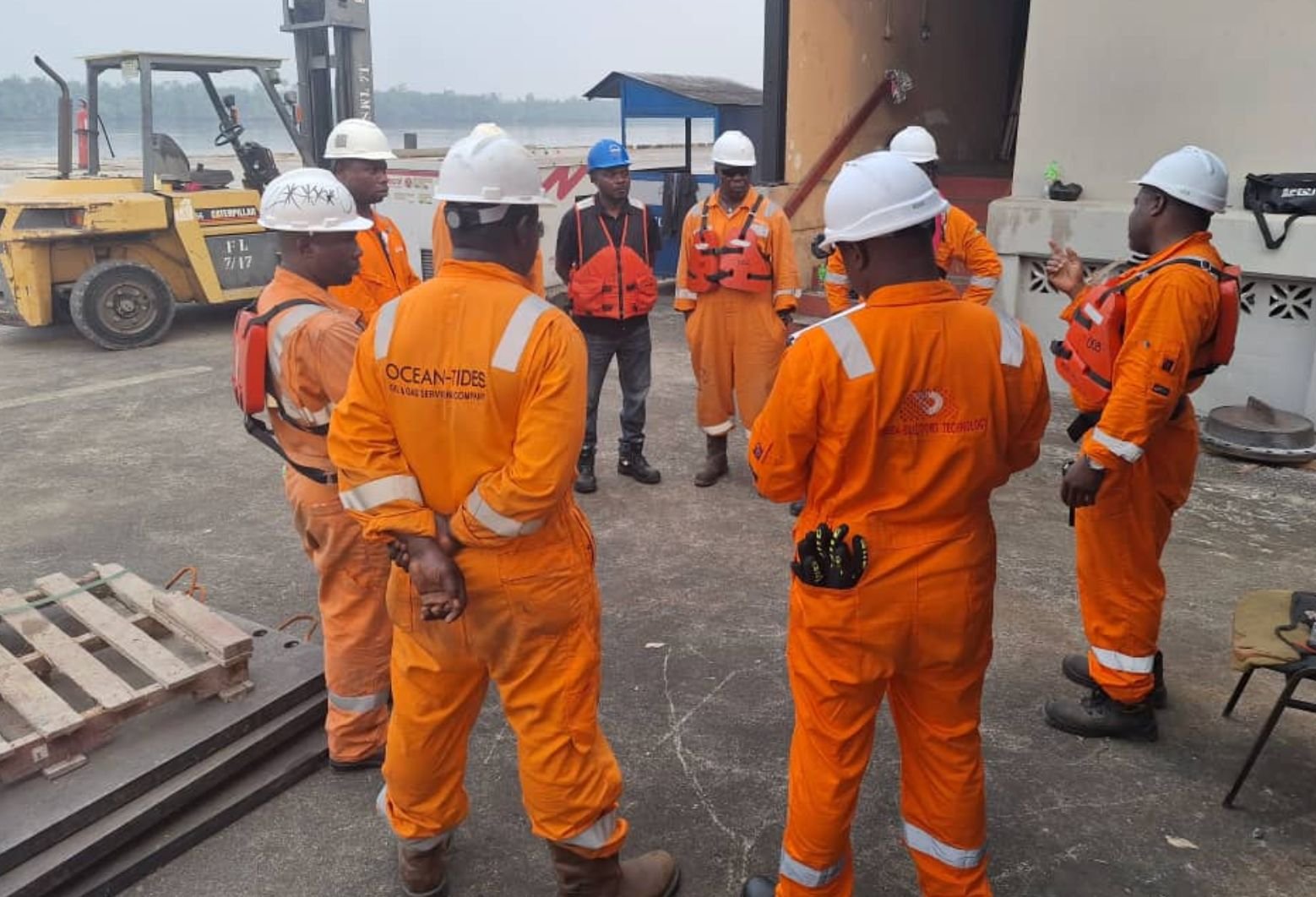 Dive Mechanix HSE management system documentation and safety procedures